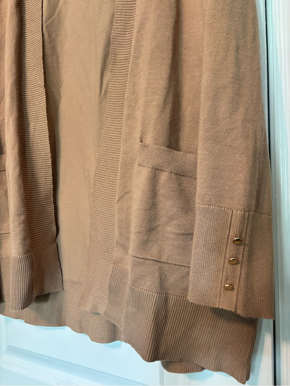Light Brown Open Front Cardigan Sweater Beautiful Buttons Size Large 70% Viscose - Picture 3 of 9